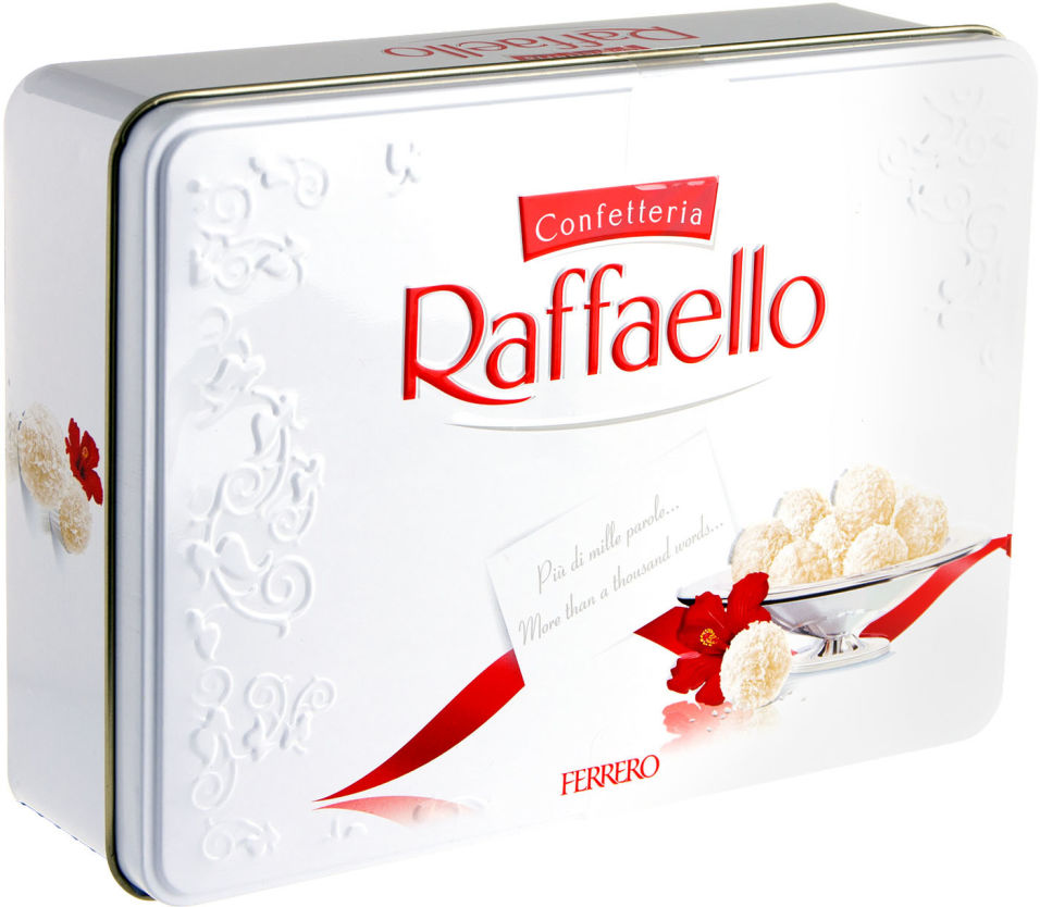 Конфеты Raffaello с цельным миндальным орехом в кокосовой обсыпке 300г